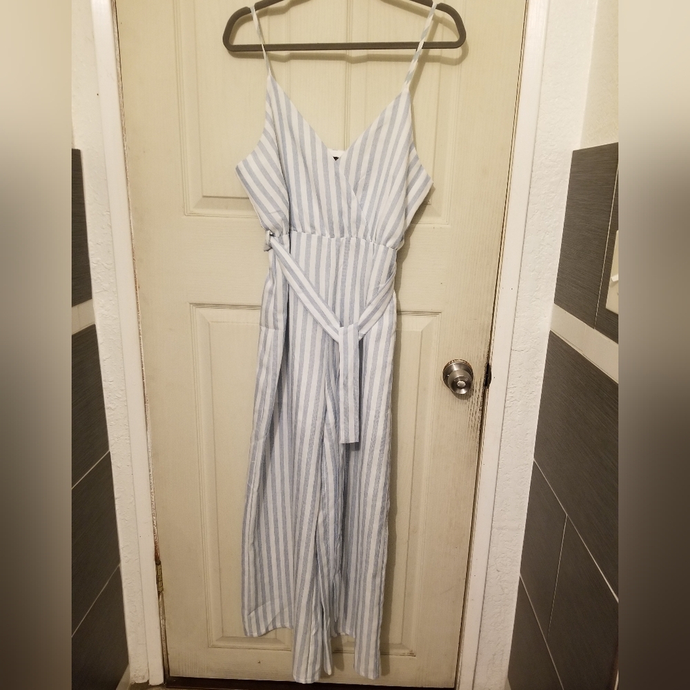 NWOT Petal Roz Jumpsuit Striped Women's Size L Color Light Blue/White
